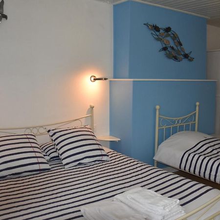 Ker-Loen Bed & Breakfast Val-Couesnon Bagian luar foto