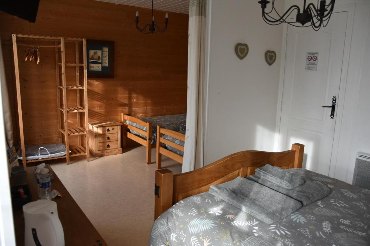 Ker-Loen Bed & Breakfast Val-Couesnon Bagian luar foto