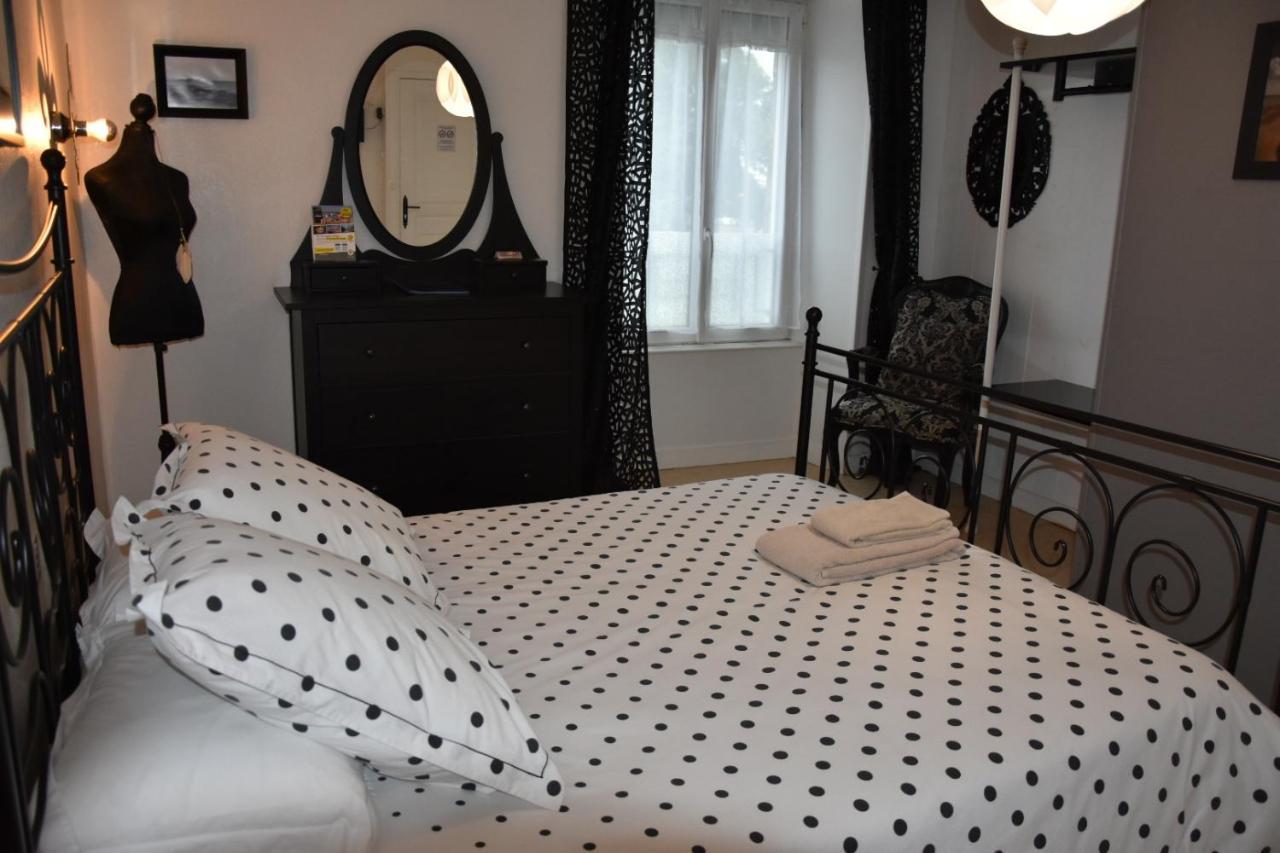Ker-Loen Bed & Breakfast Val-Couesnon Bagian luar foto