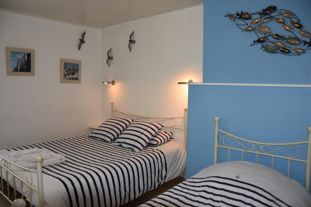 Ker-Loen Bed & Breakfast Val-Couesnon Bagian luar foto